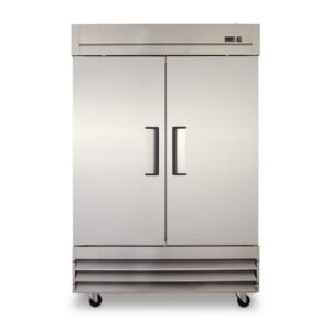 Congelador vertical puerta sólida 47 pies³. Acero inoxidable. CVSA-47UI